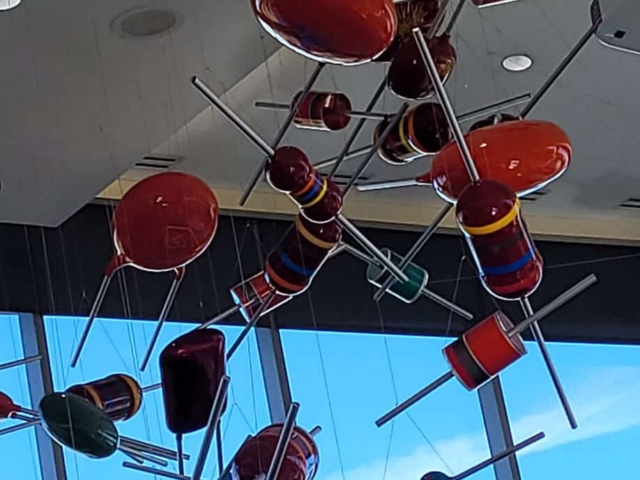 From modern art to antique paintings, Guardian Services delivers trusted art cleaning solutions in Dallas, TX with attention to detail and care.